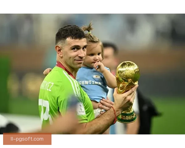 伊尼戈马丁内斯老当益壮镇守后防以经验点燃球队最后冲刺希望之火